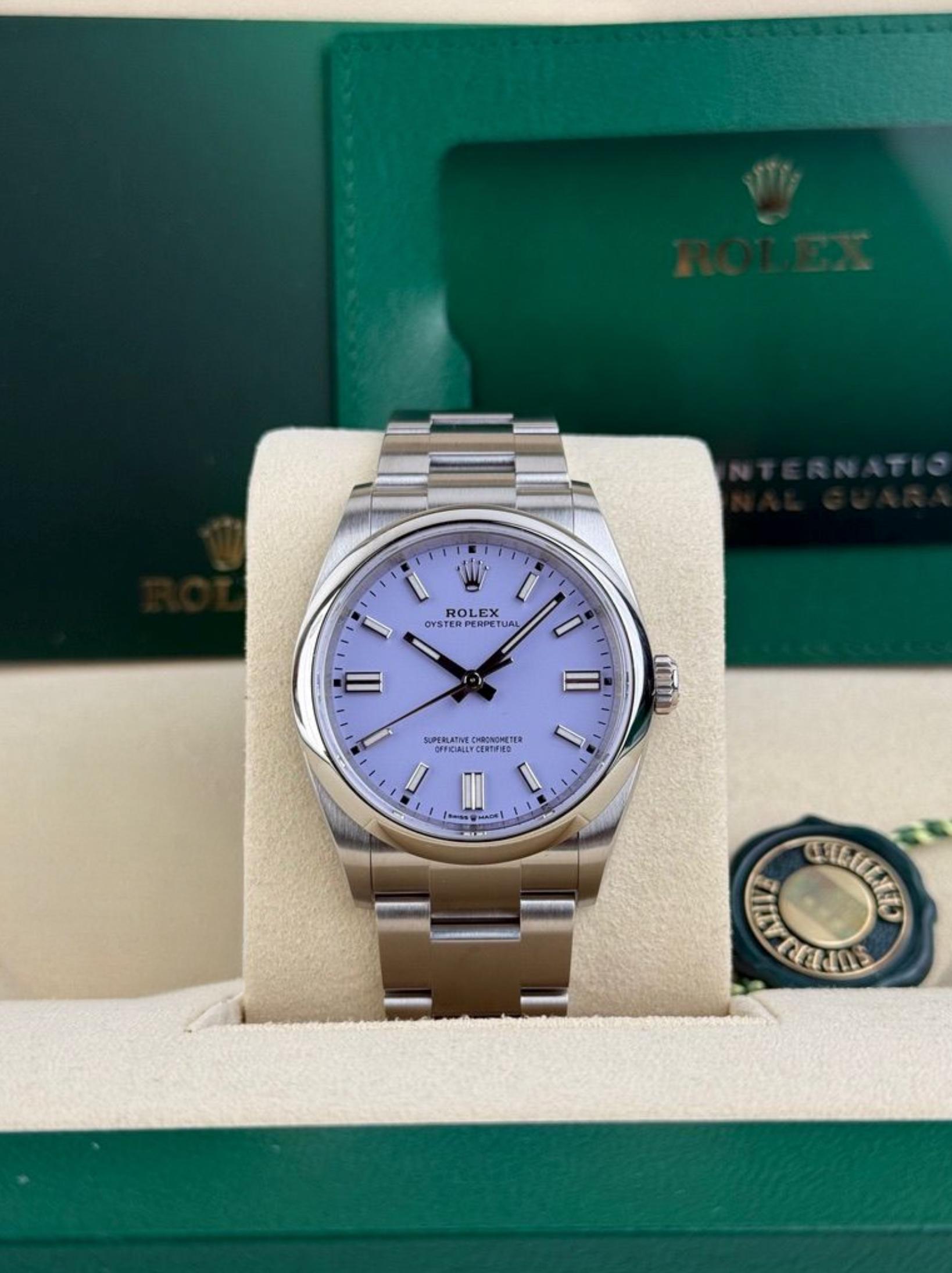 Rolex Oyster Perpetual 126000 view 2