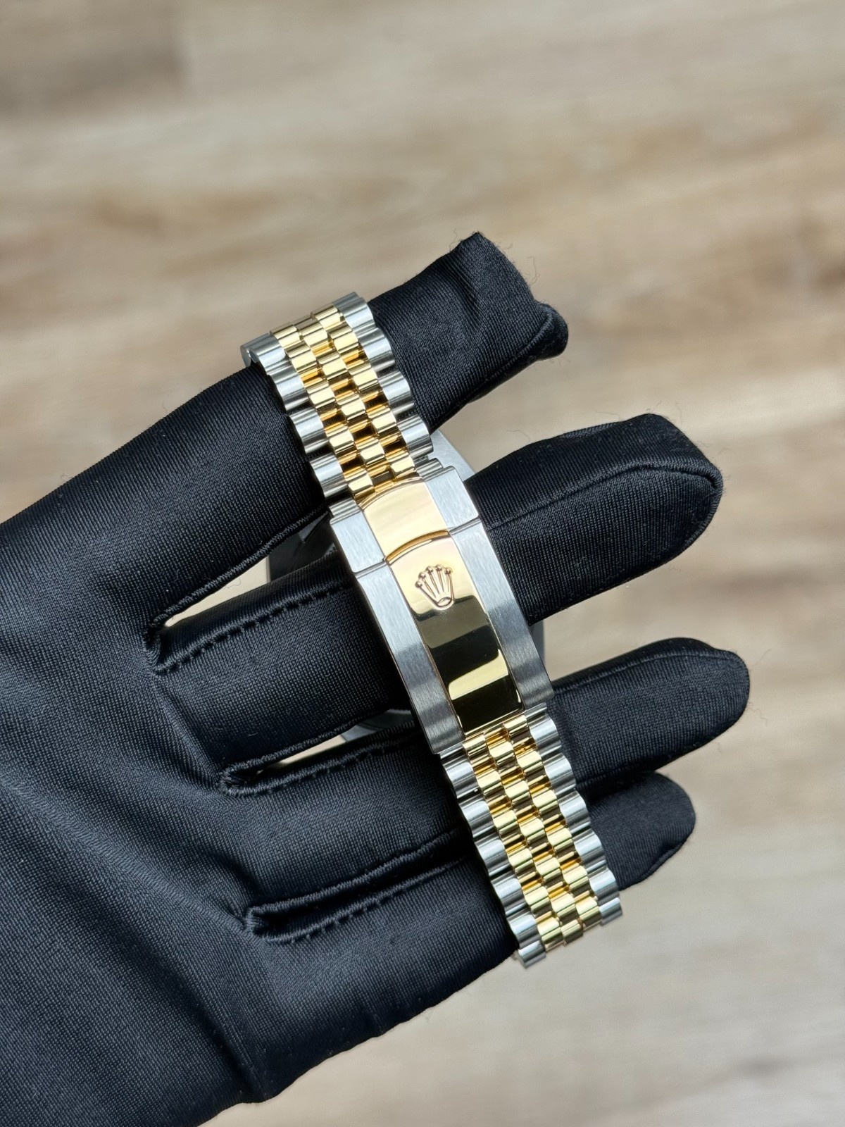 Rolex Datejust 126333 view 10