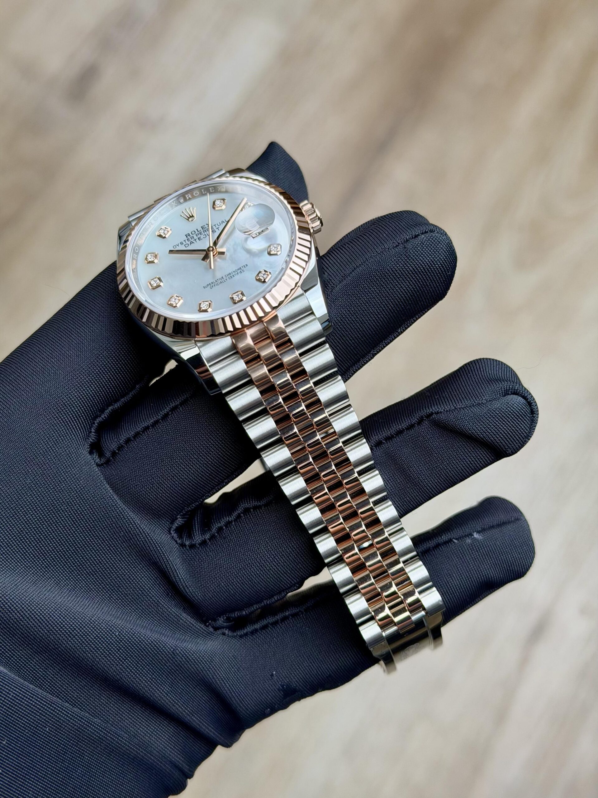 Rolex Datejust 126231 view 5