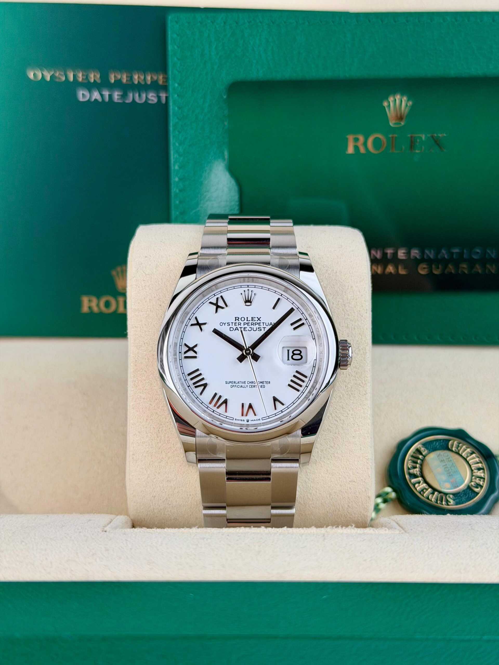 Rolex Datejust 126200 view 2