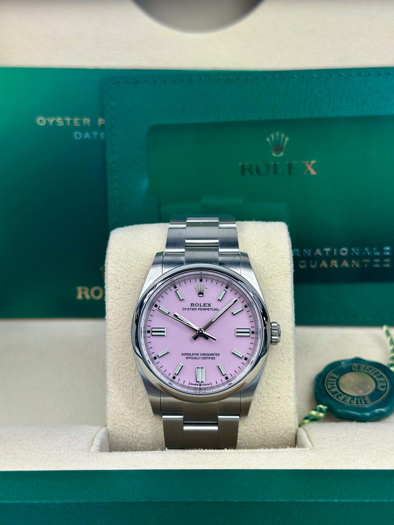 Rolex Oyster Perpetual 126000 view 2