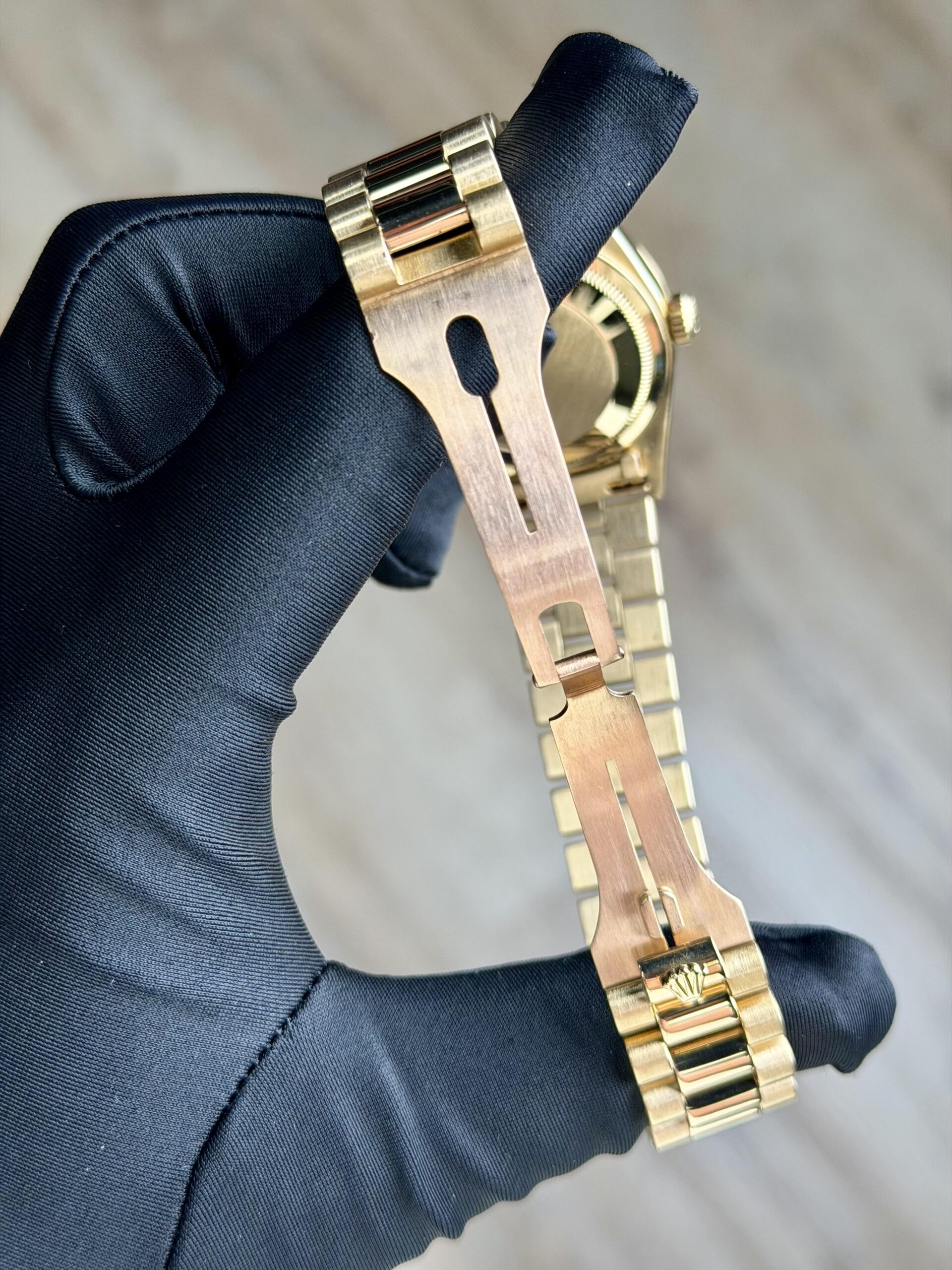 Rolex Day-Date 36 18238 view 9