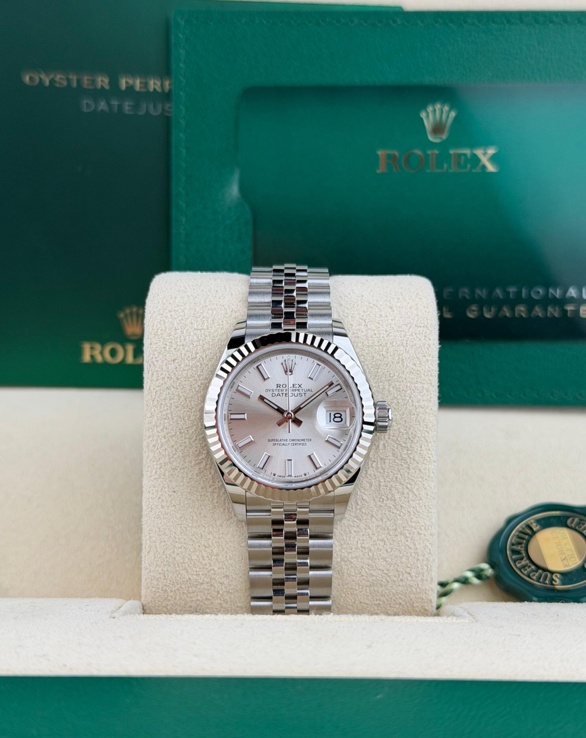 Rolex Lady-Datejust 279174 view 2
