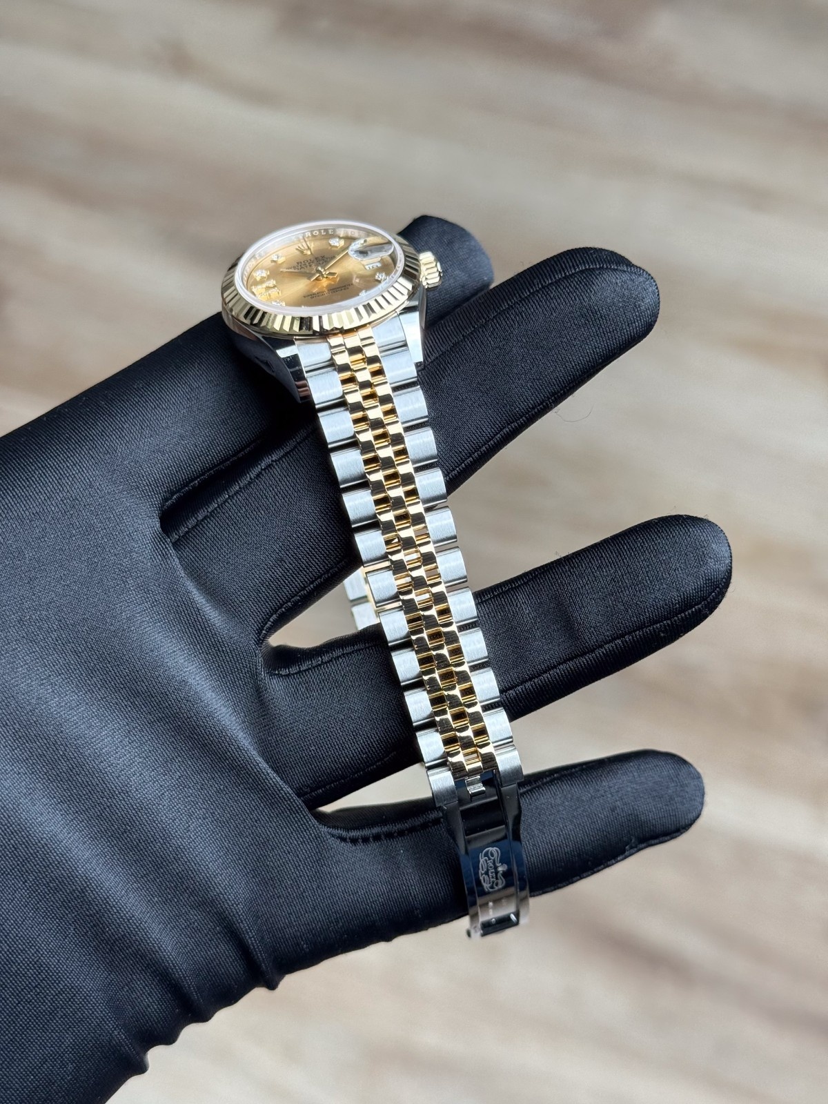 Rolex Lady-Datejust 279173 view 5
