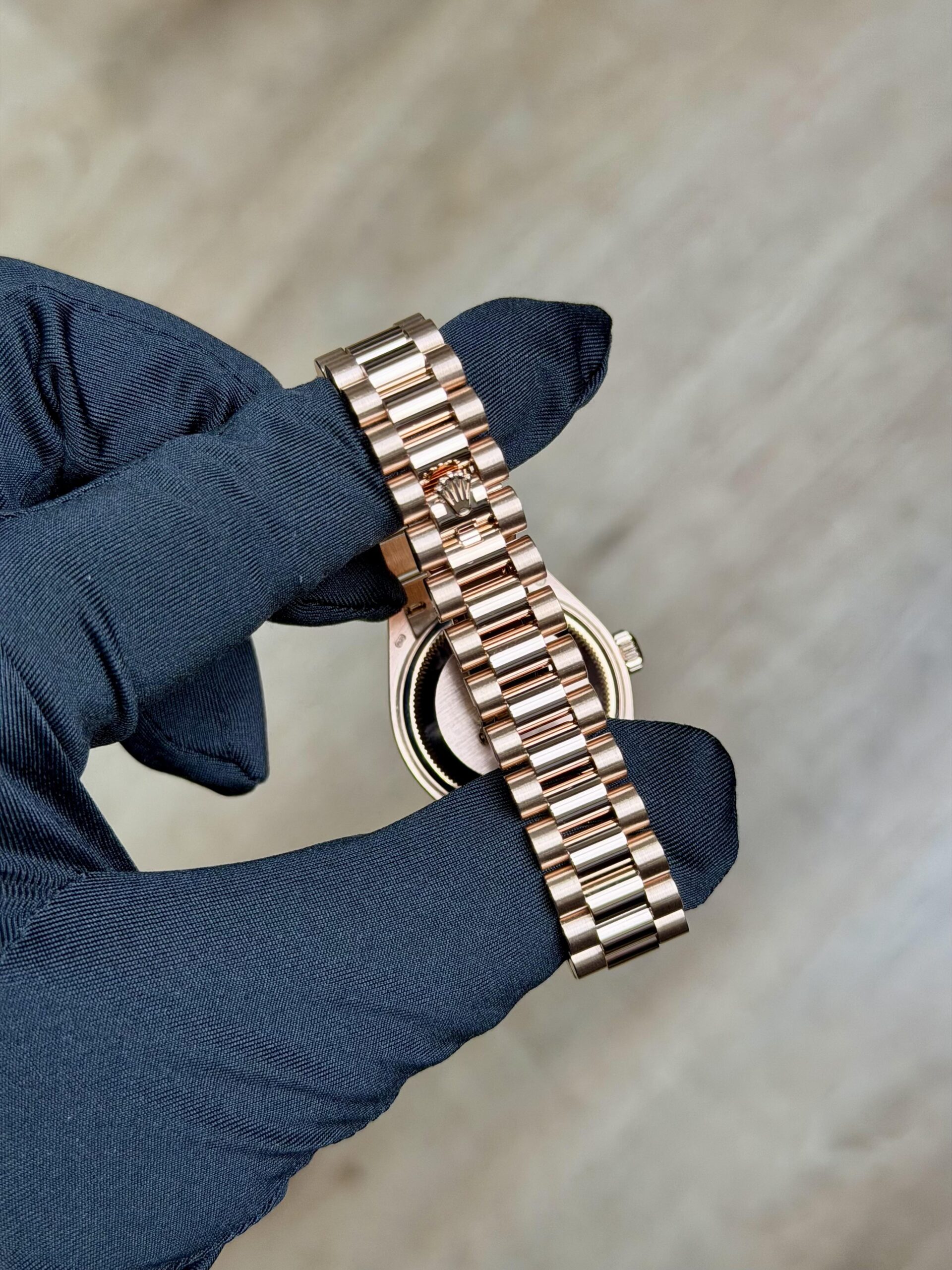 Rolex Datejust 28 279175 view 9