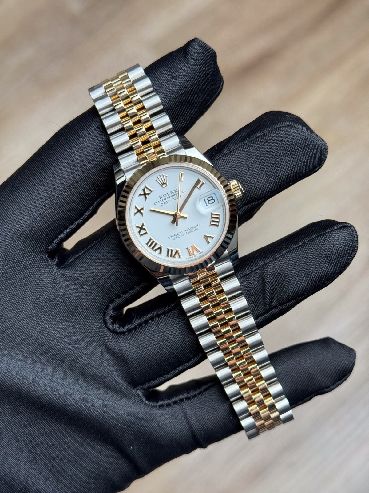 Rolex Datejust 278273 view 4