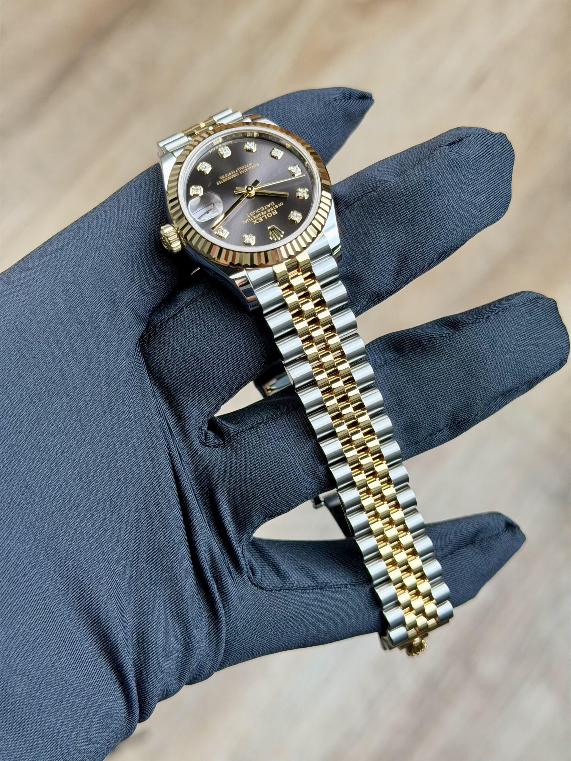 Rolex Datejust 278273 view 5