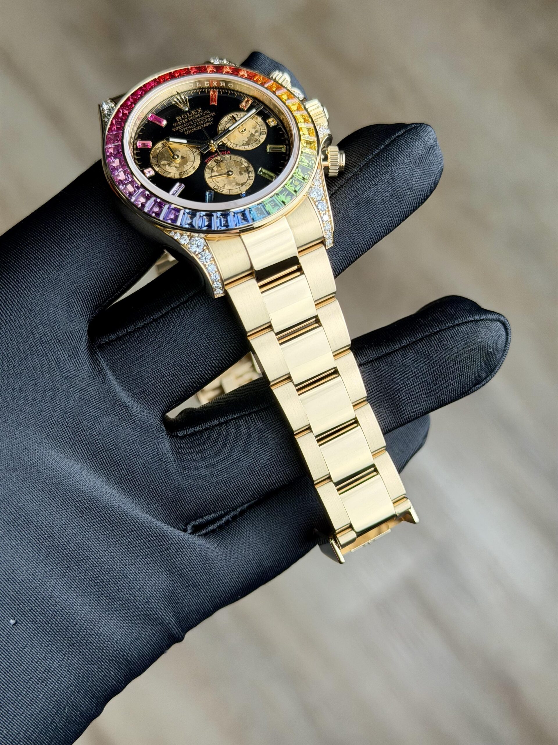 Rolex Daytona 126598RBOW view 6