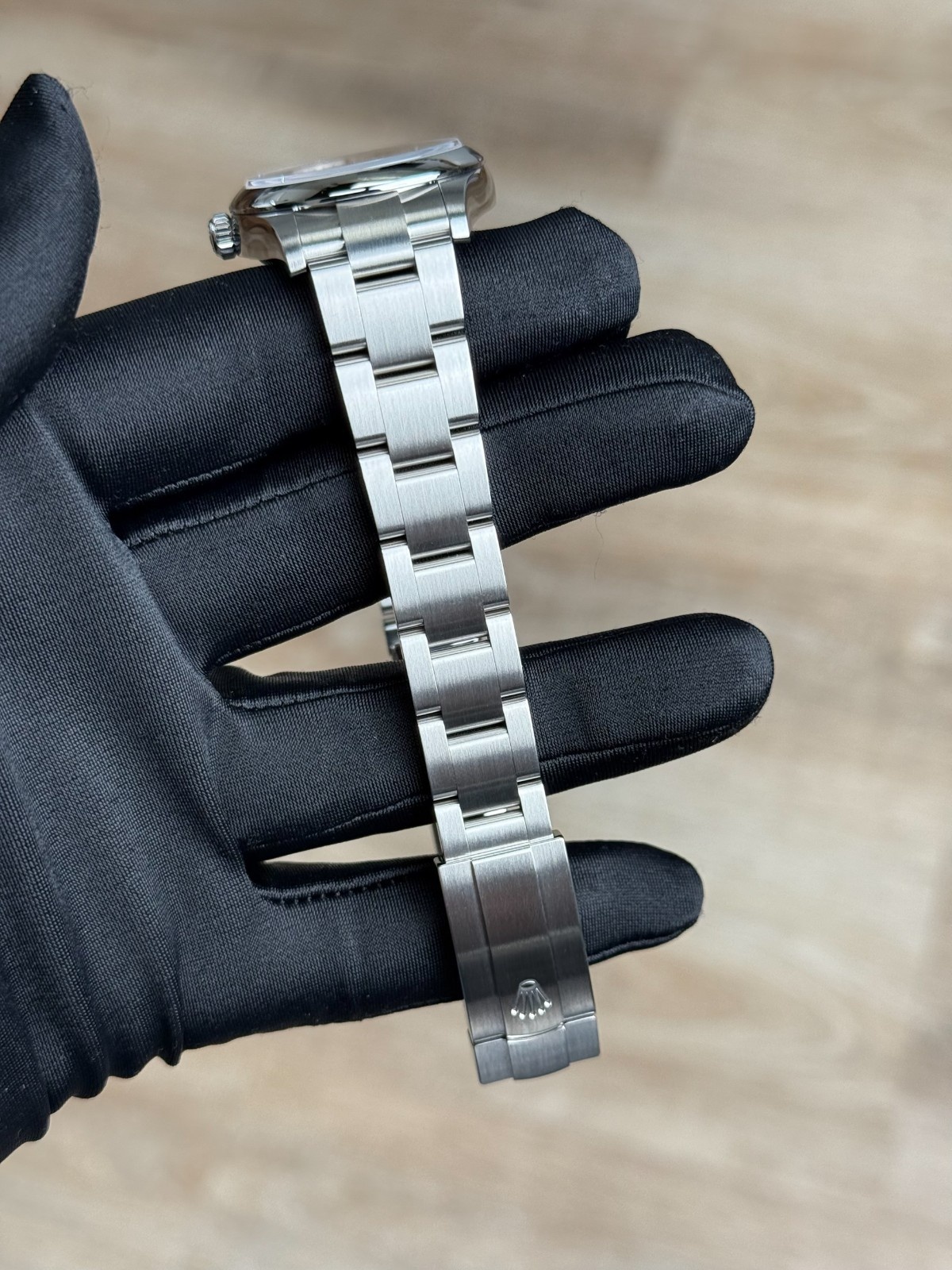 Rolex Oyster Perpetual 277200 view 7