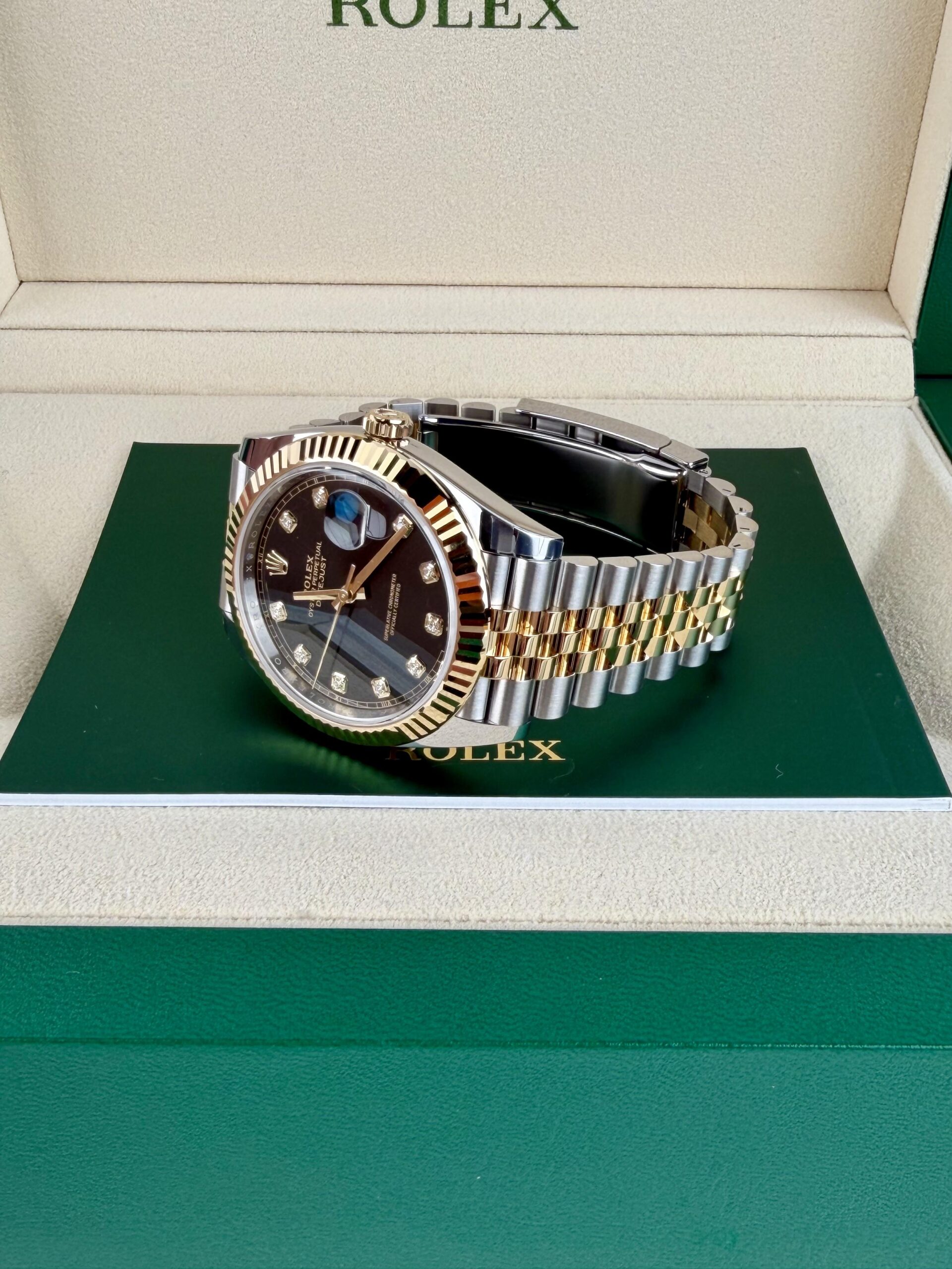Rolex Datejust 126333 view 3