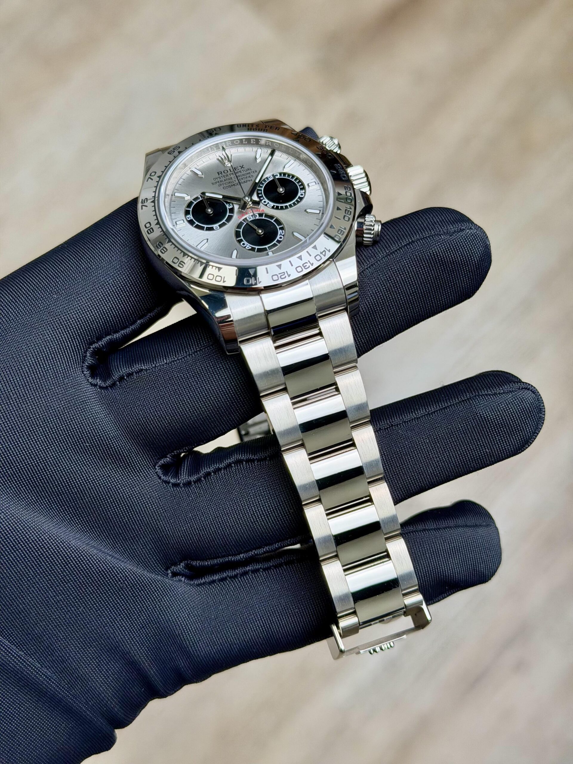 Rolex Cosmograph Daytona “Ghost” 126509 view 5
