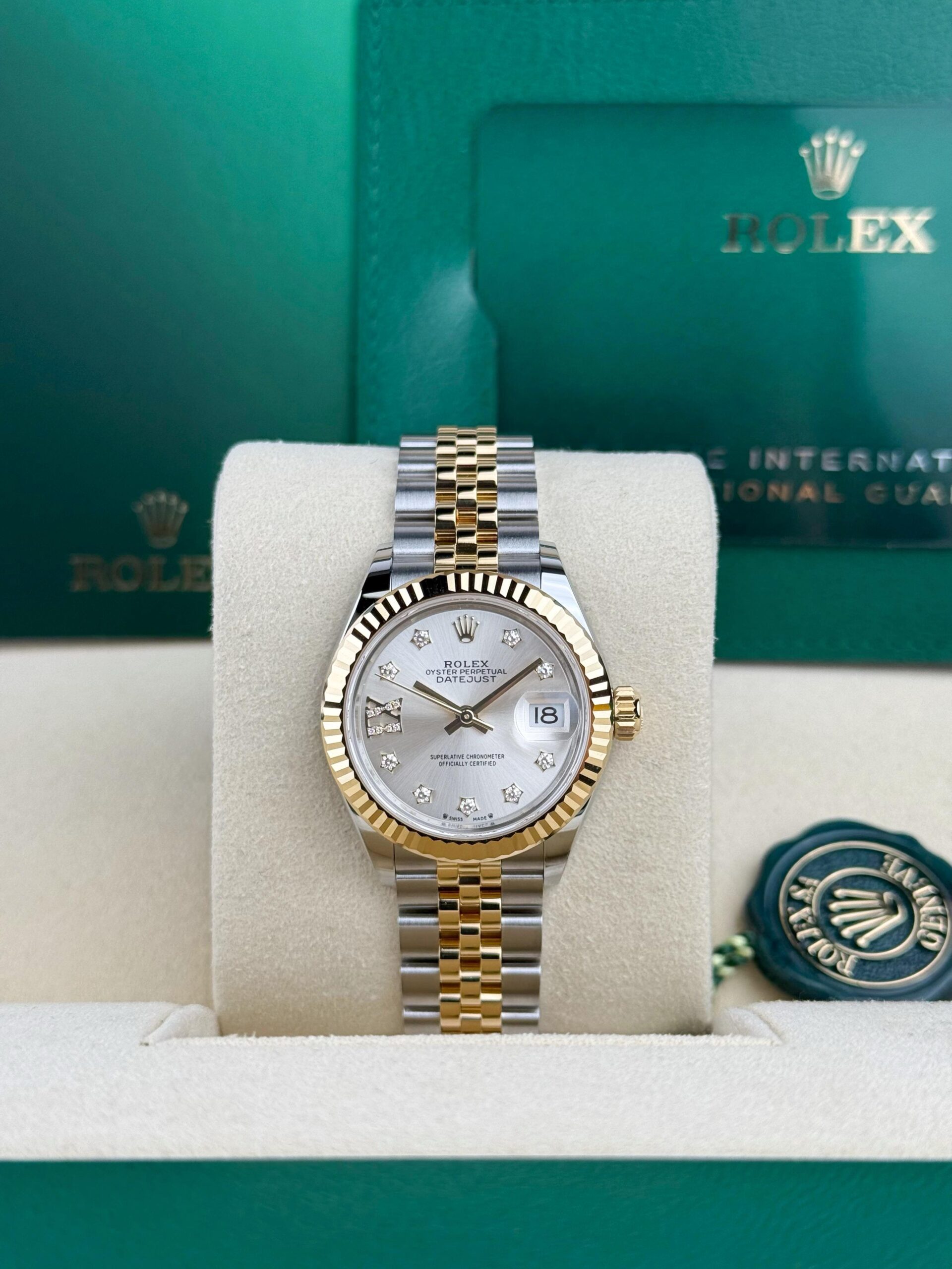 Rolex Lady-Datejust 279173 view 2