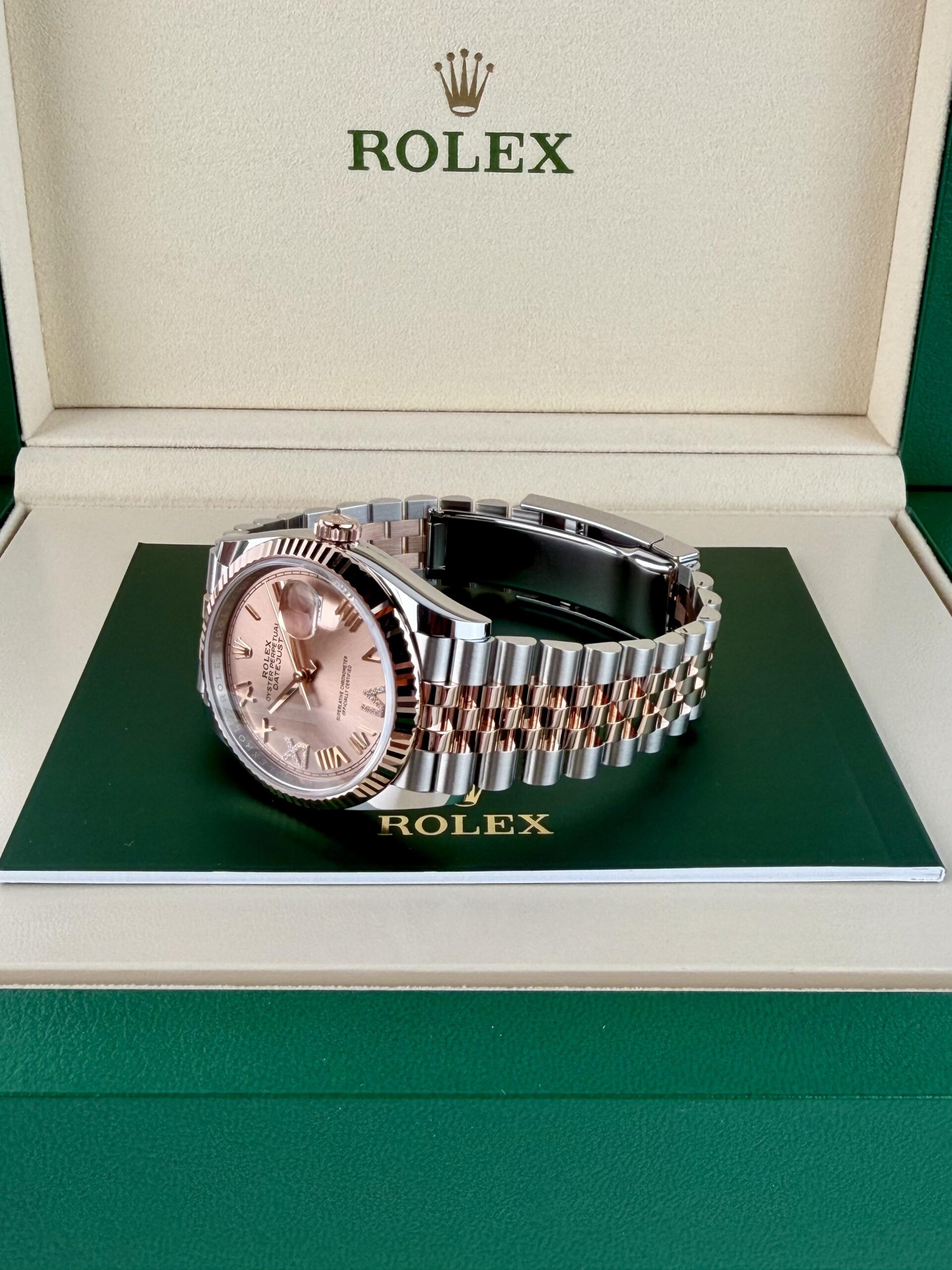Rolex Datejust 126231 view 4