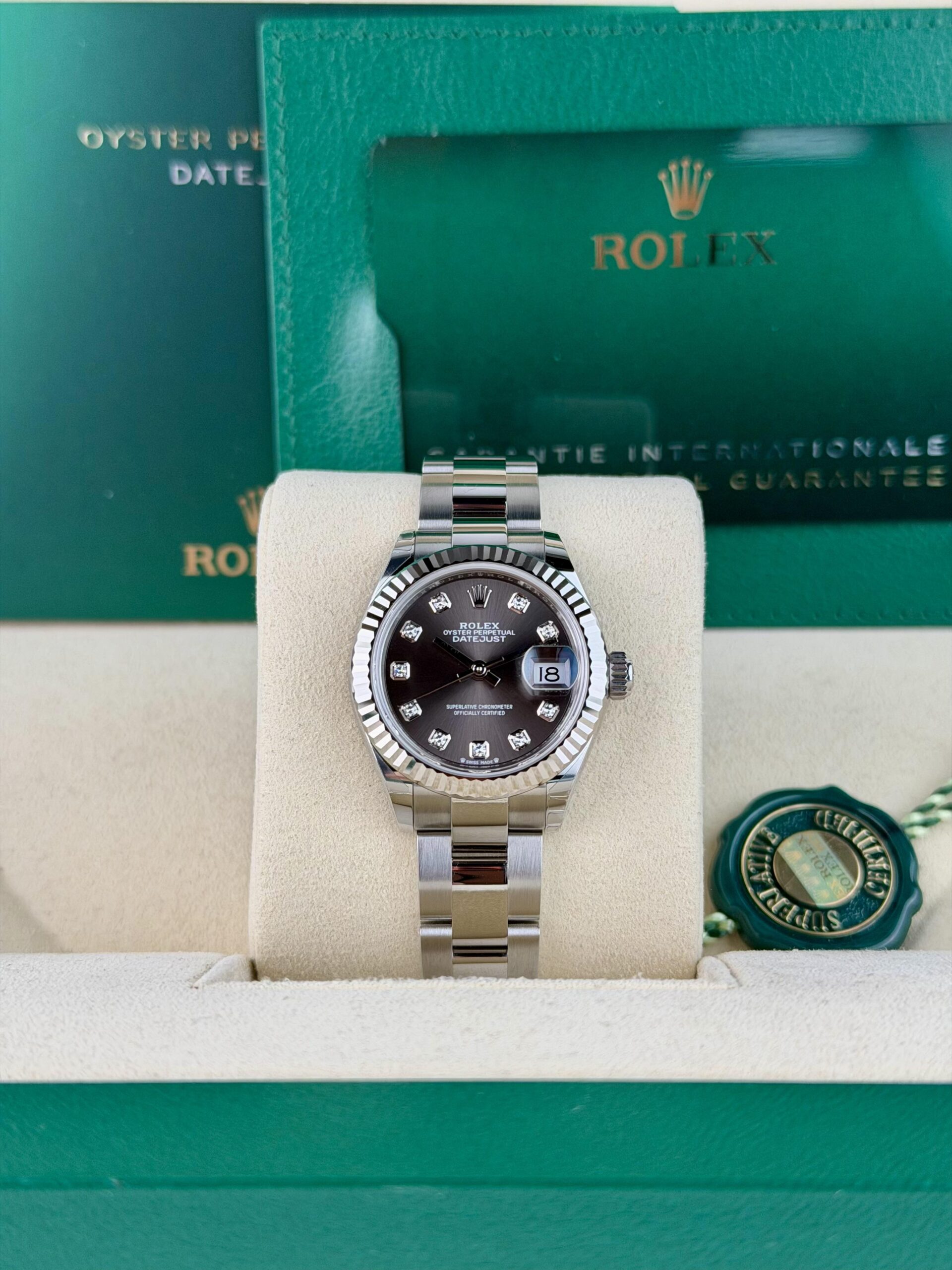 Rolex Lady-Datejust 279174 view 2