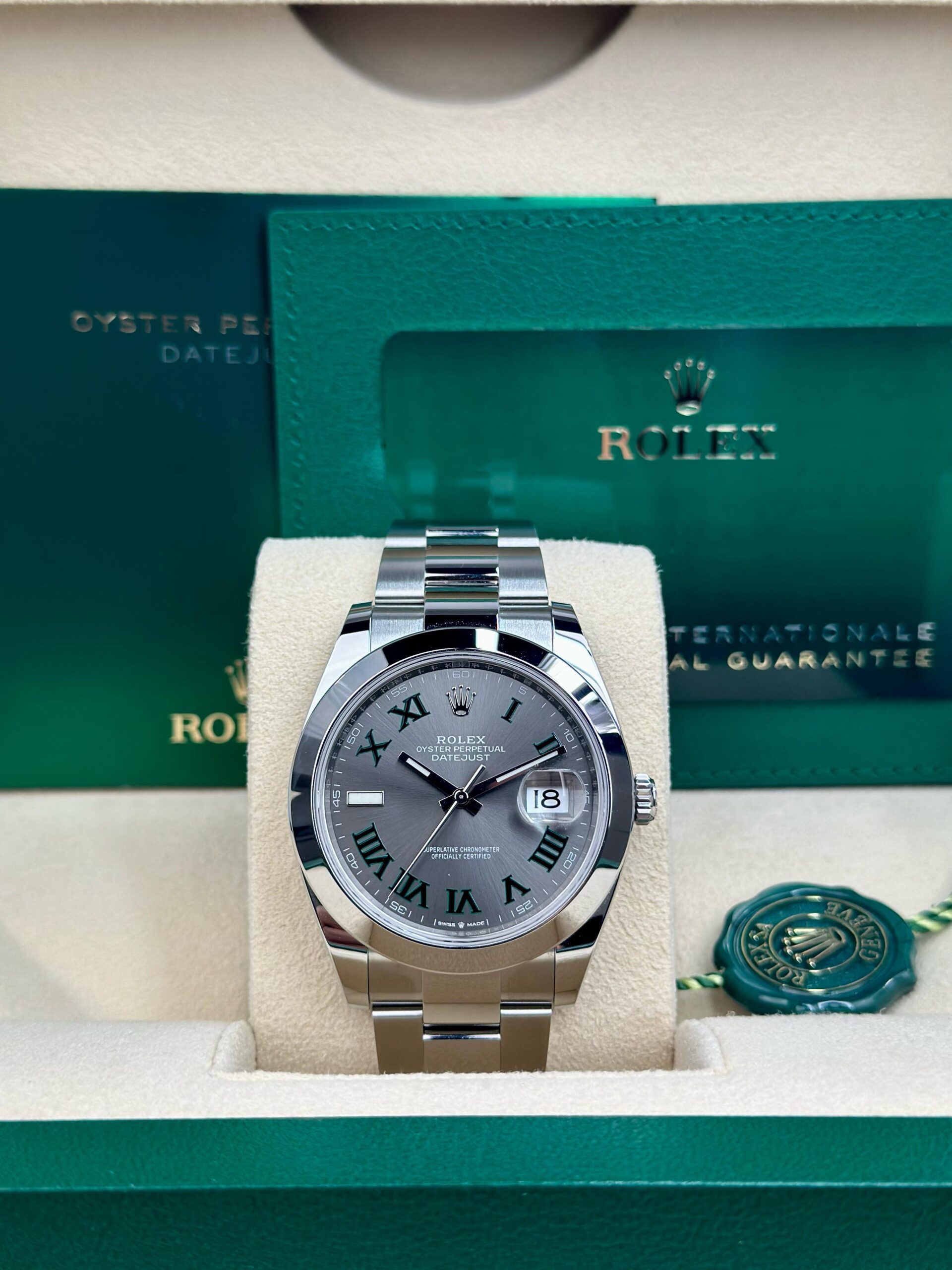 Rolex Datejust 126300 view 2