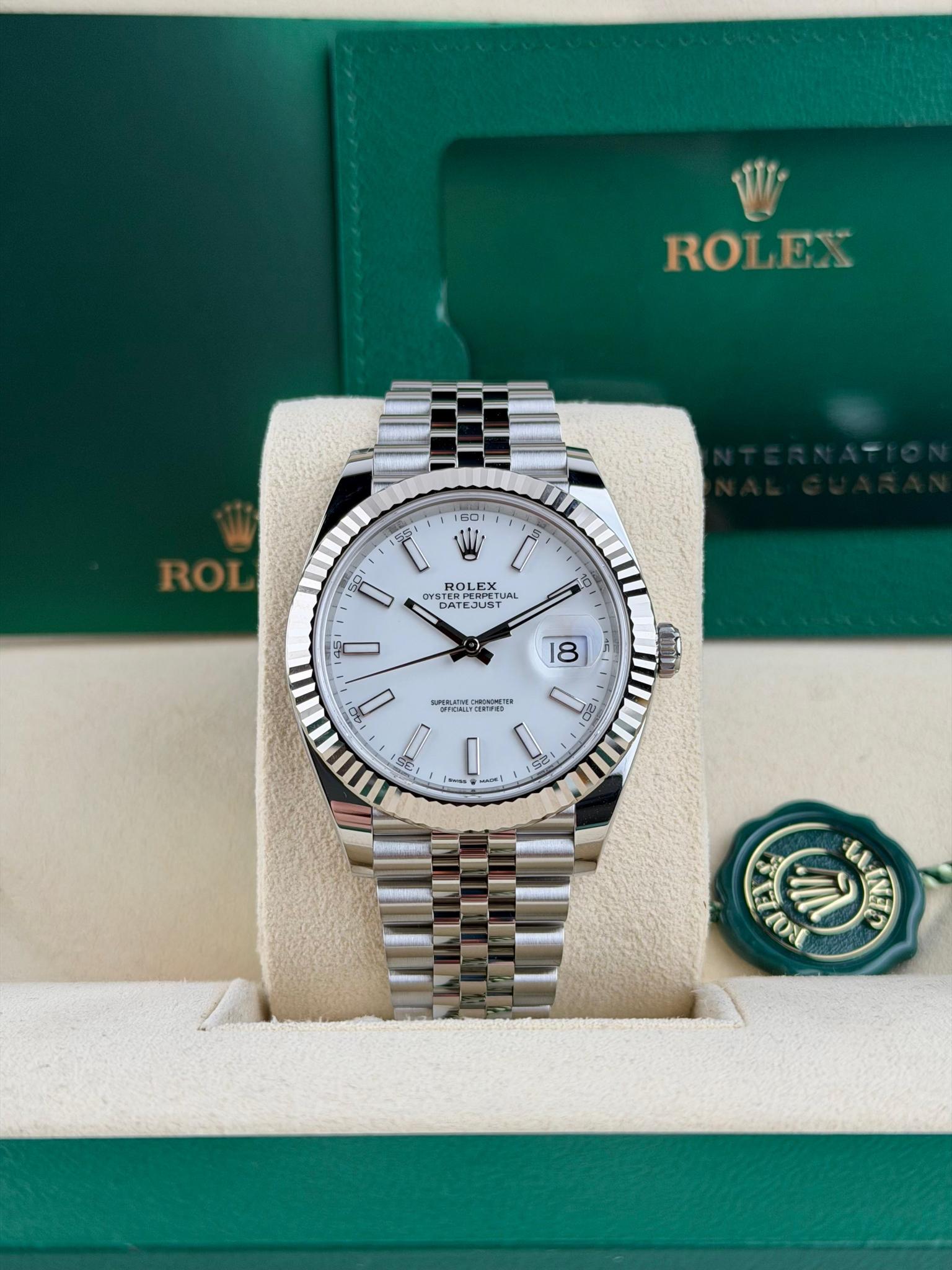 Rolex Datejust 126334 view 2