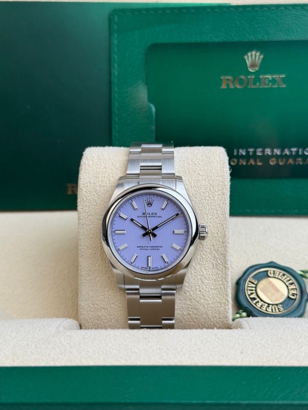 Rolex Oyster Perpetual 277200 view 2