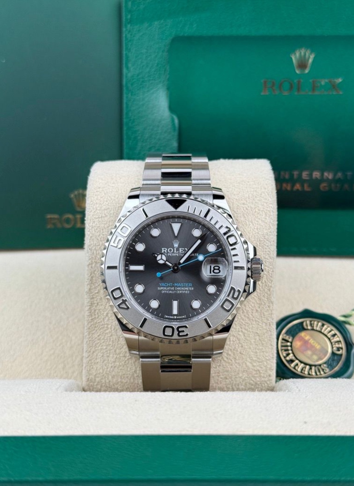 Rolex Yacht-Master 268622 view 2