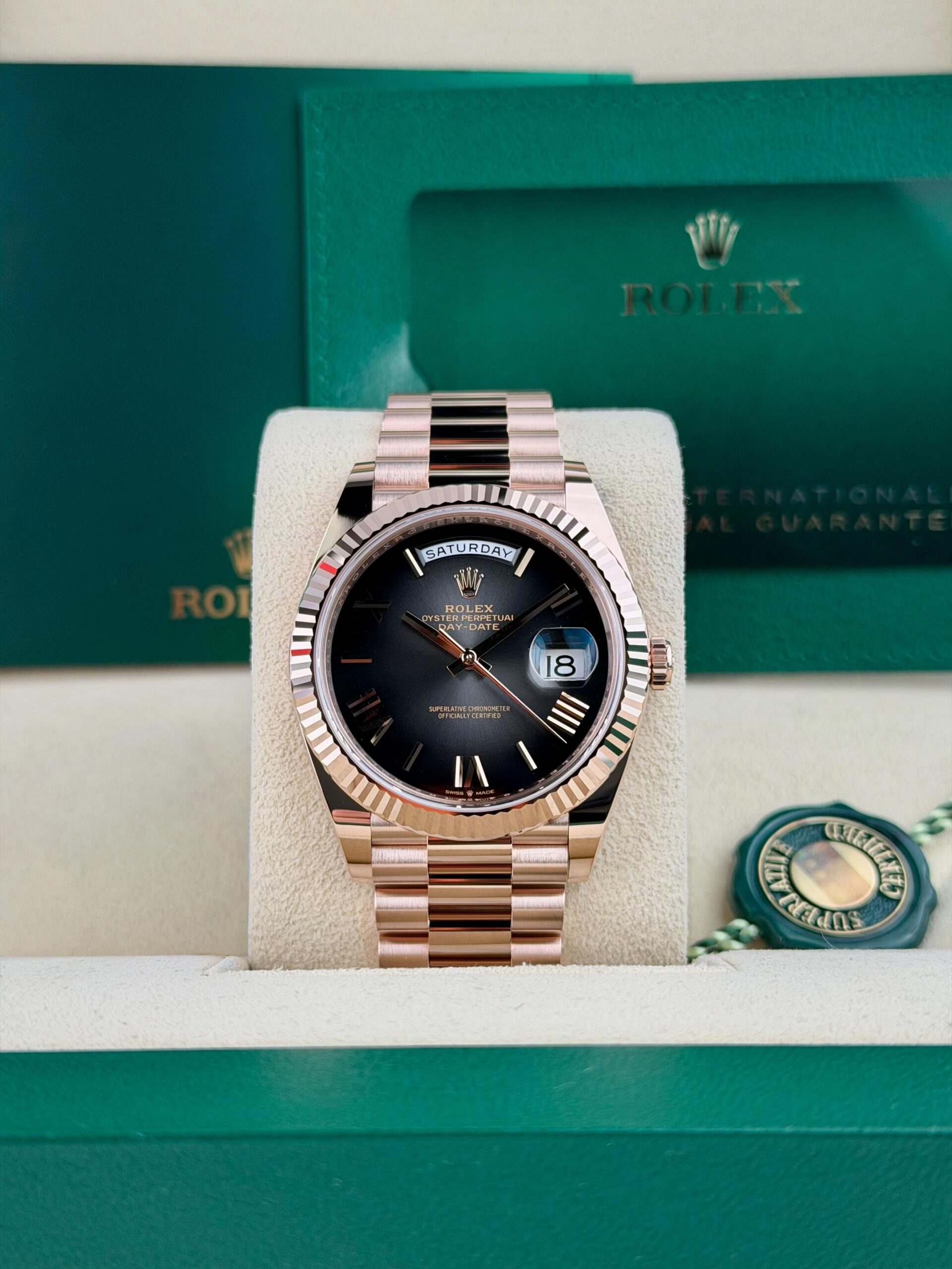 Rolex Day-Date 228235 view 2